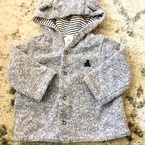 GAP BUTTON DOWN HOODIE
